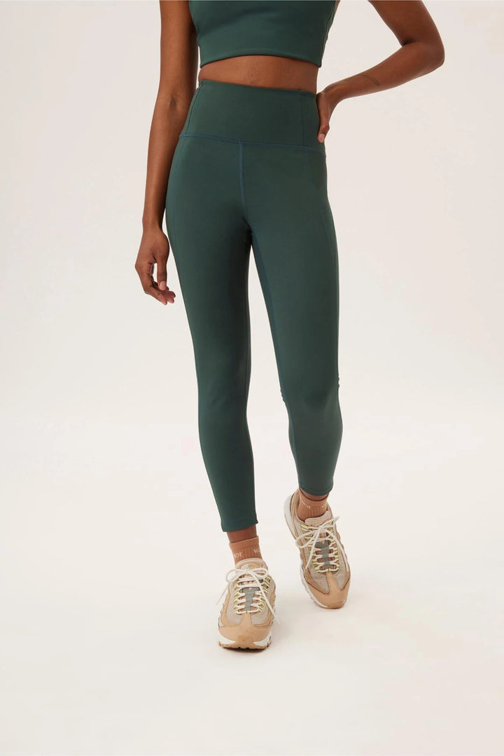 High-Rise Compressive Legging 23.75"