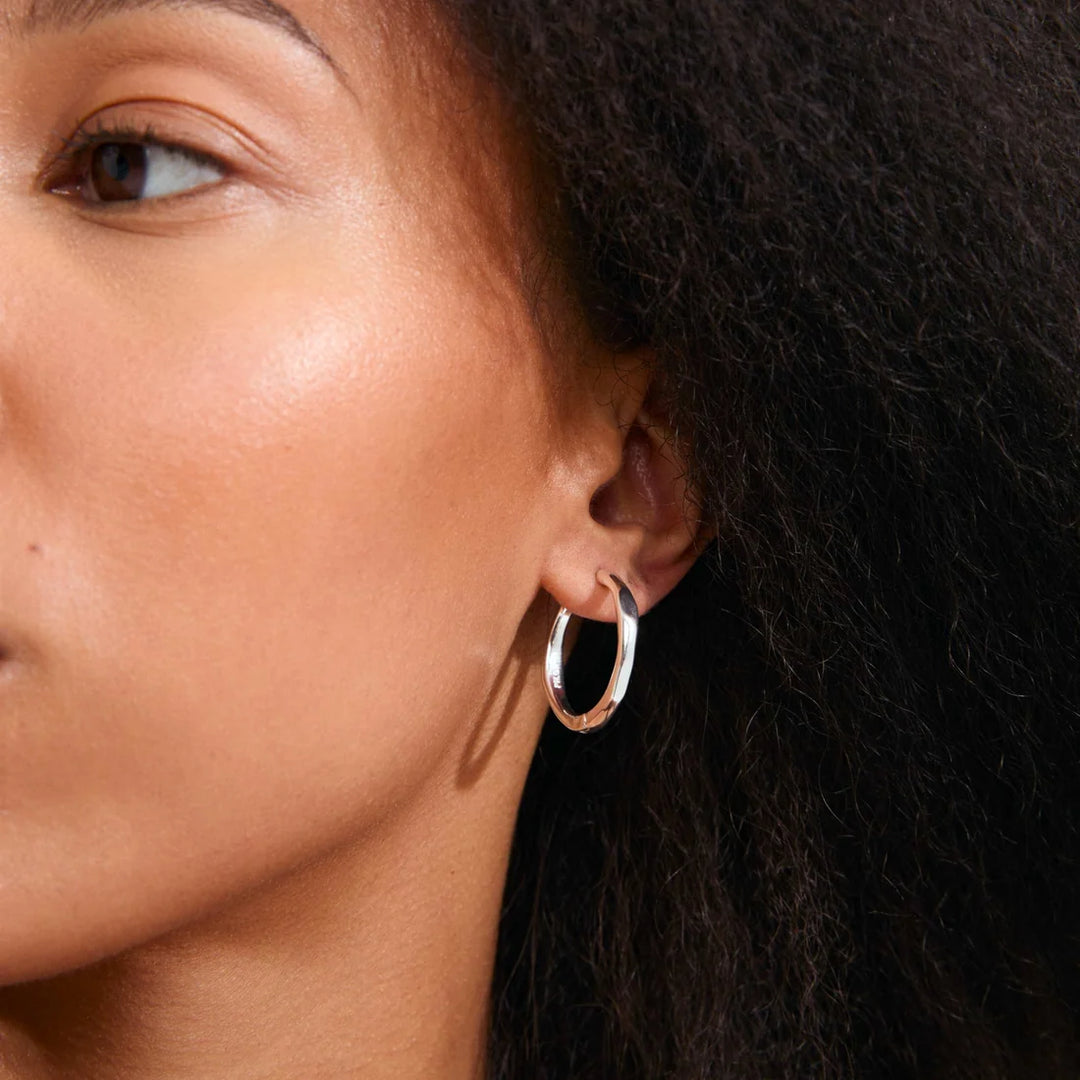 Inner Recycled Wavy Hoop