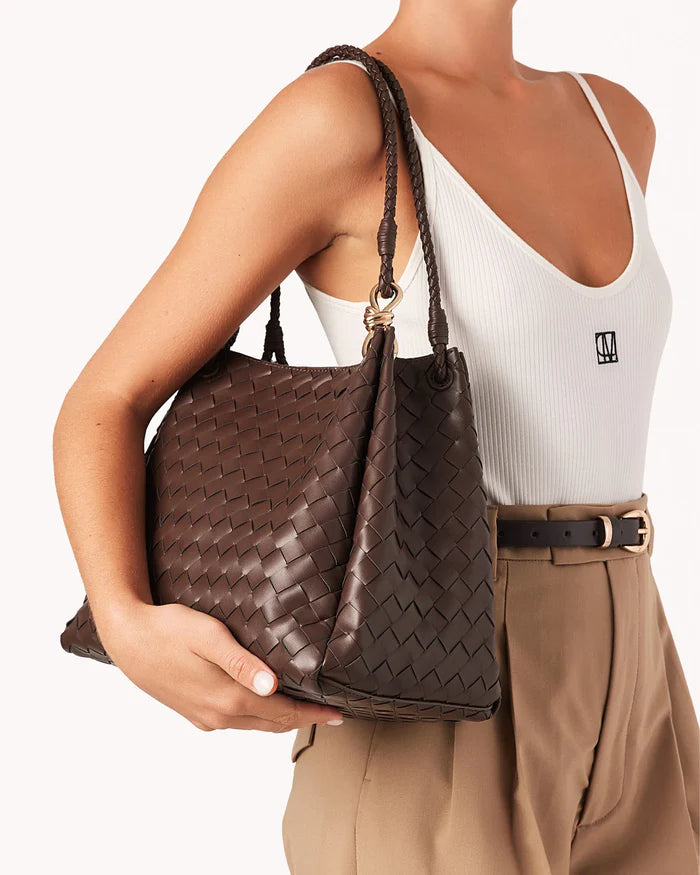 Leni Shoulder Bag
