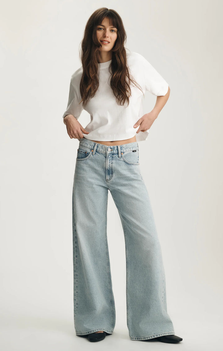 Sandy Wide Leg Jeans