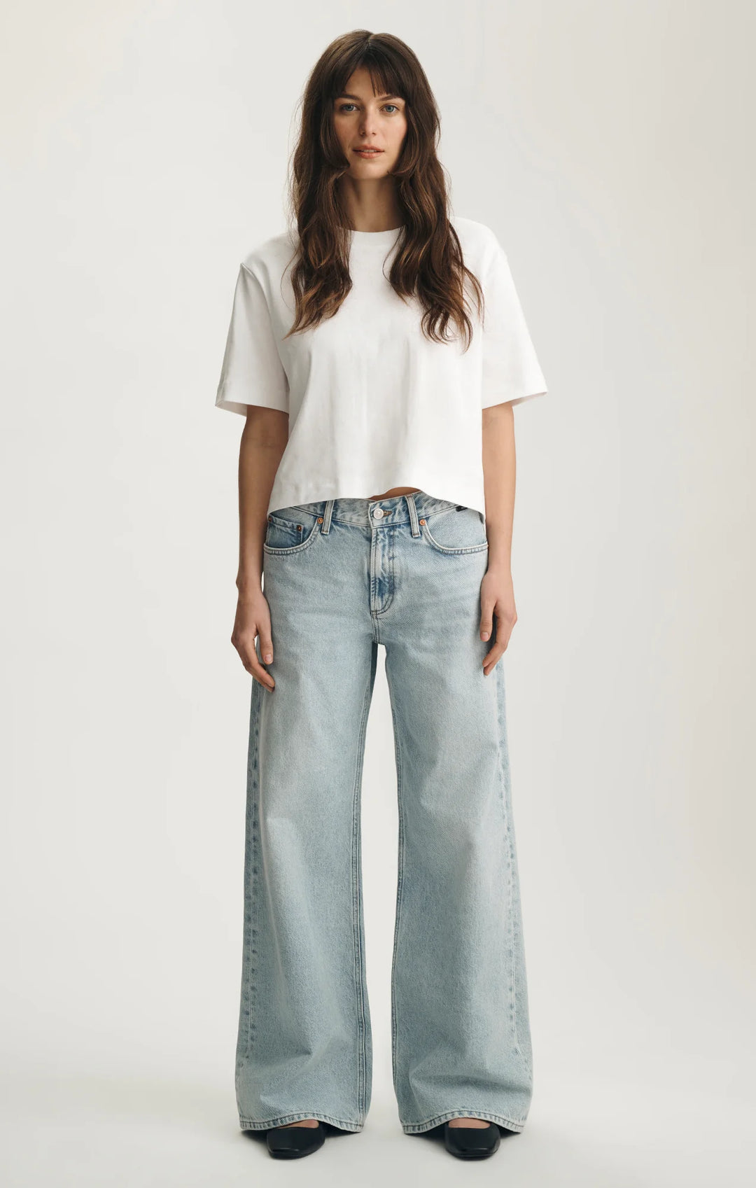 Sandy Wide Leg Jeans