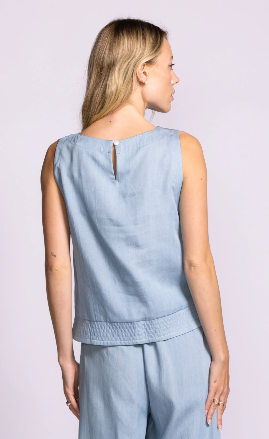 Dash Top