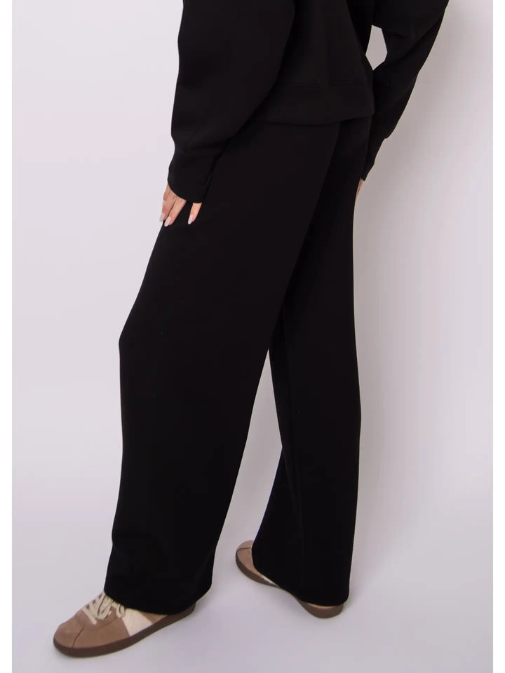 Victoria Straight Leg Pant