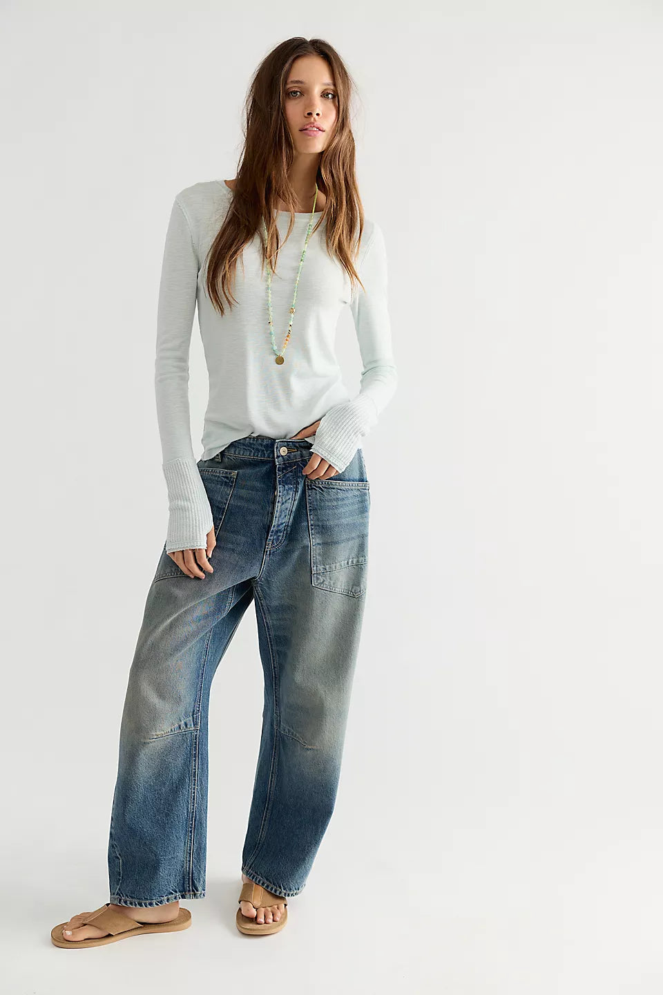 Minimalist Moxie Barrel Jeans