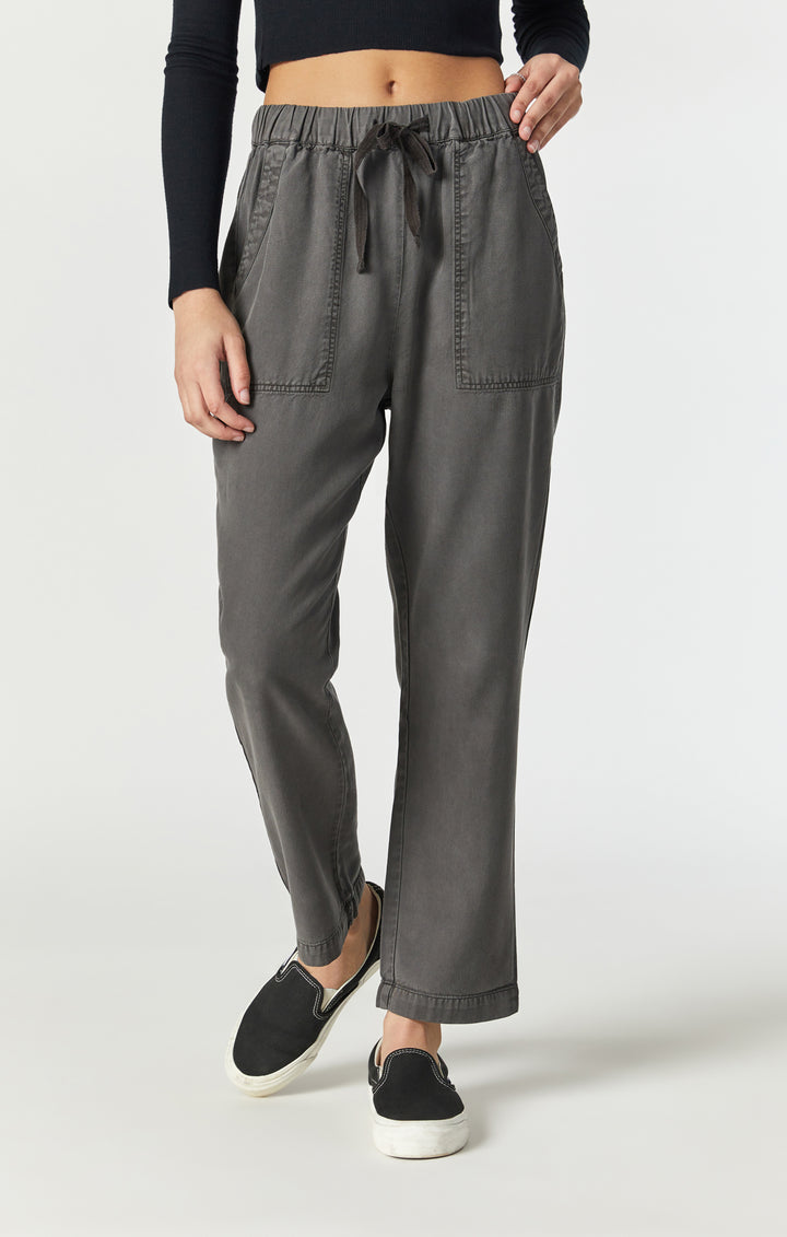 Women Woven Pant