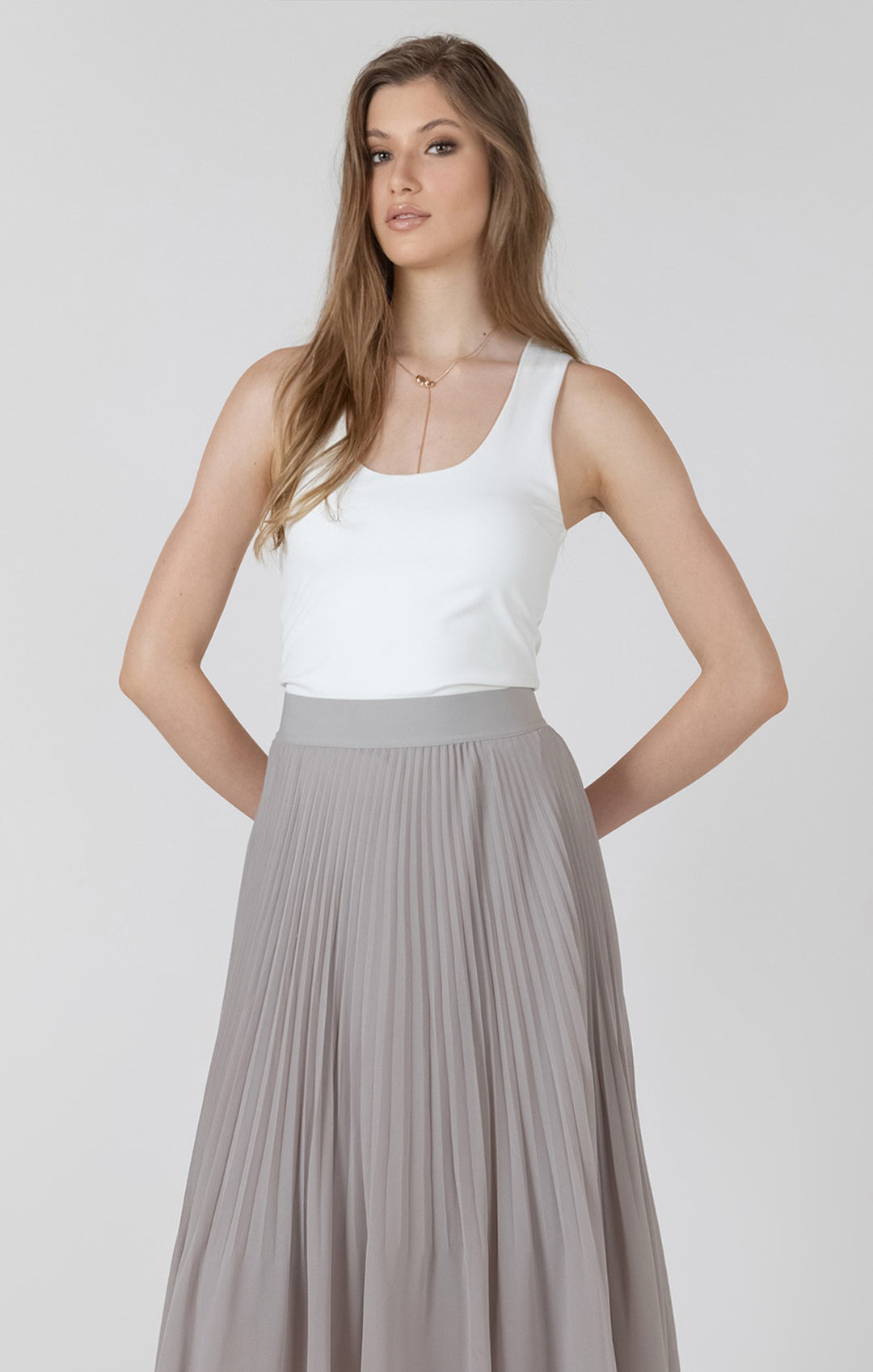 Scoop Neck Tank