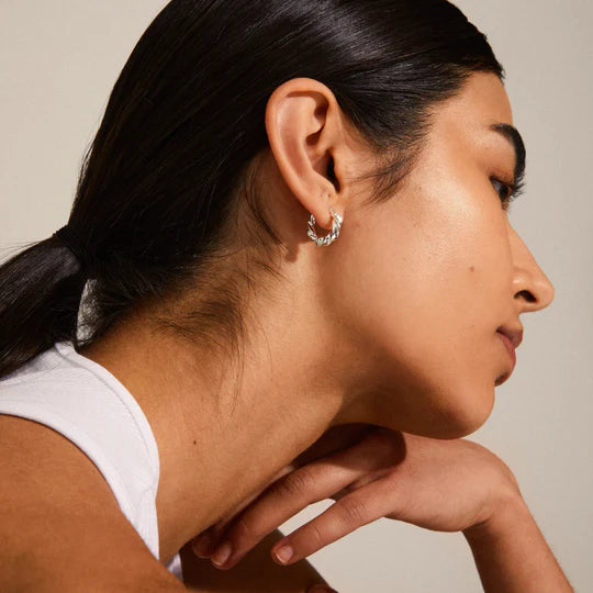 Taffy Small Swirl Hoops
